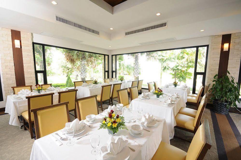 Hotel Suwan Golf & Country Club Nakhon Pathom Exterior foto