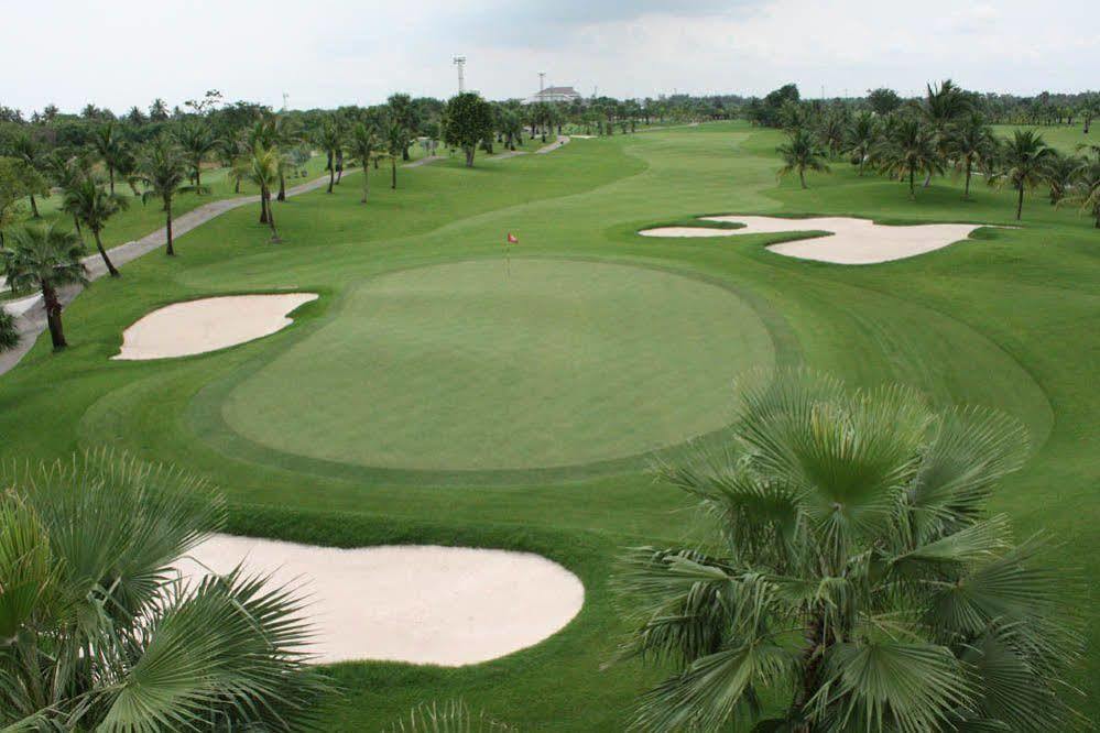 Hotel Suwan Golf & Country Club Nakhon Pathom Exterior foto